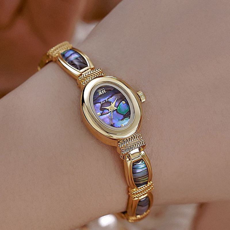 Luxury Watch Index - Oval Kadranlı Kadın Bileklik Saatleri Üst
