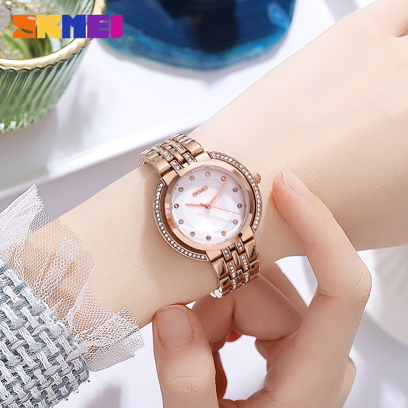 Bayan Bilezik Kuvars Saatler L - Luxury Watches incelemesi ve fiyatı